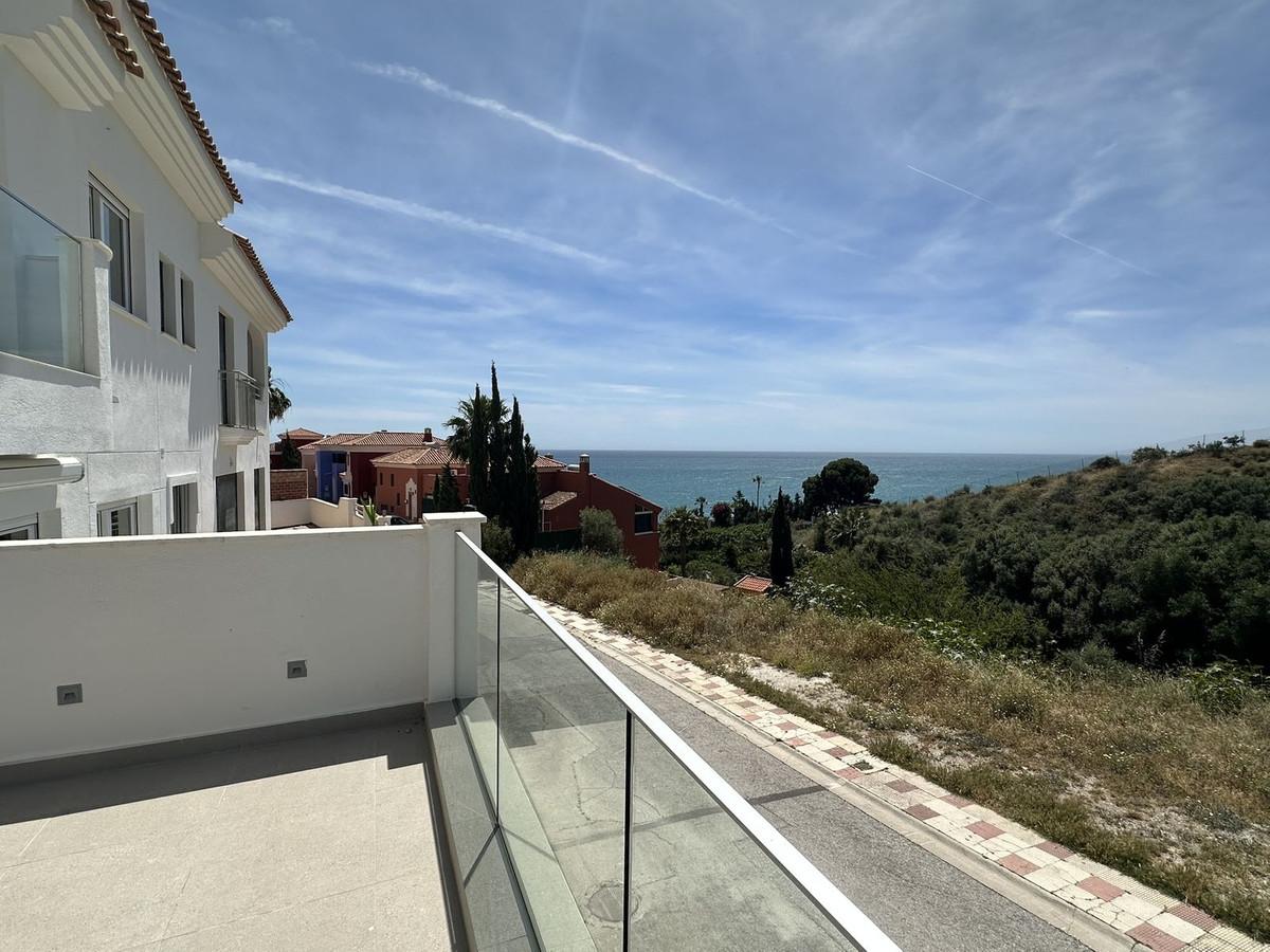 Townhouse Terraced in Torrequebrada
