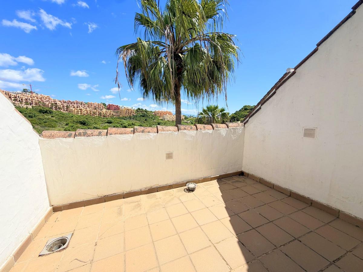 Apartment Penthouse in La Duquesa
