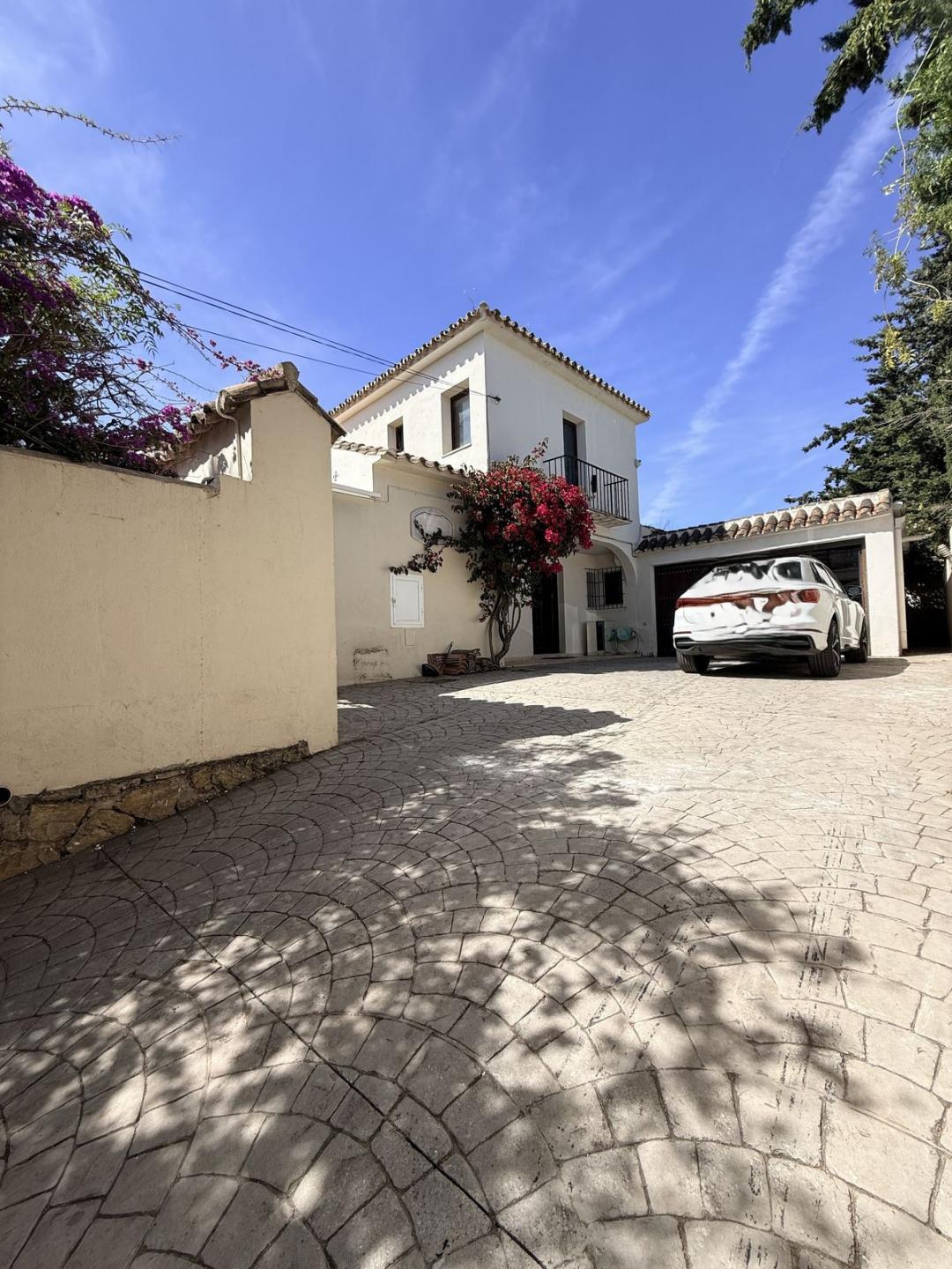 Villa Detached in Bel Air