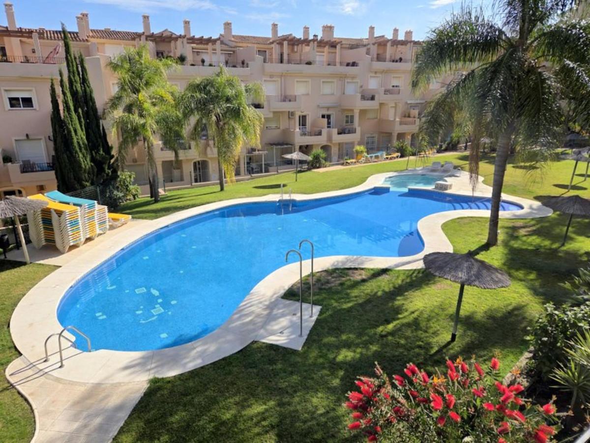 Apartment Ground Floor in La Duquesa