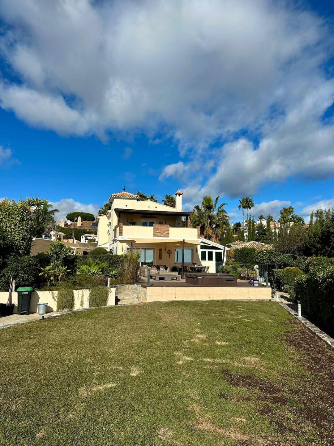 Villa Detached in Estepona