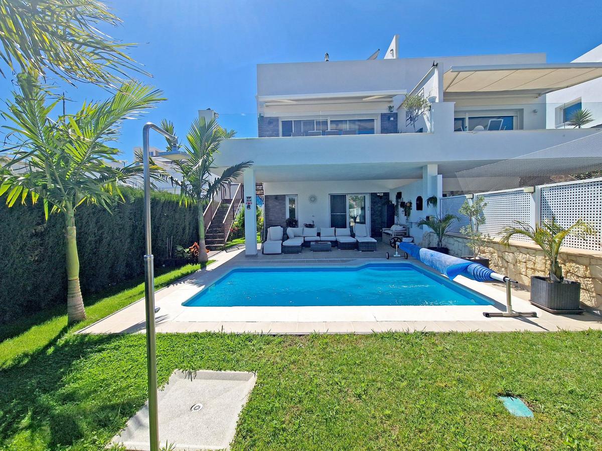Villa Semi Detached in Riviera del Sol