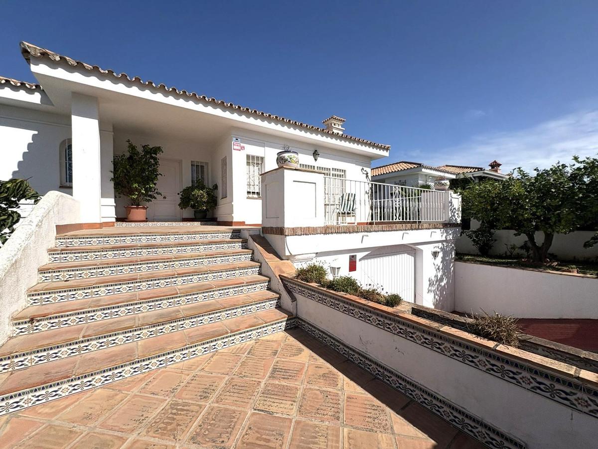 Villa Detached in Alhaur&iacute;n de la Torre
