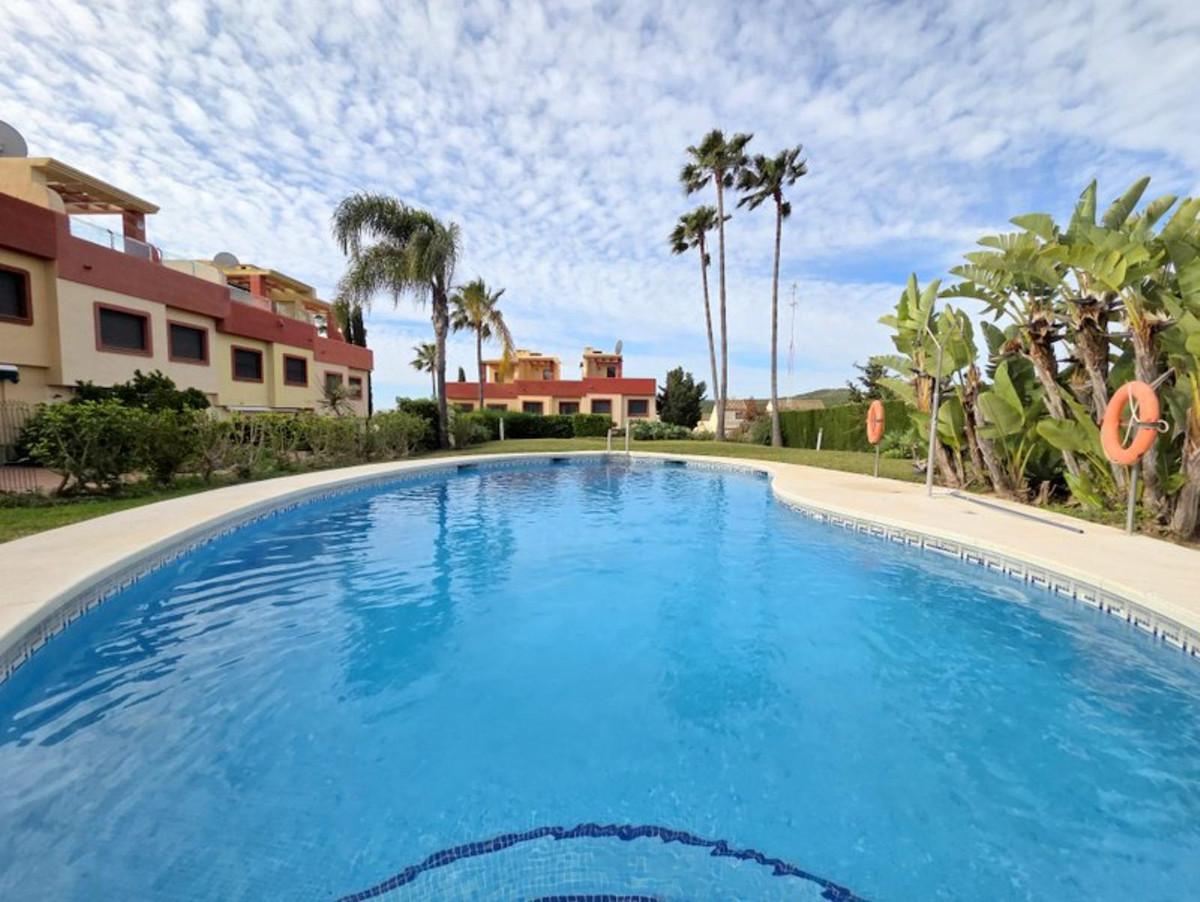 Townhouse Terraced in La Duquesa