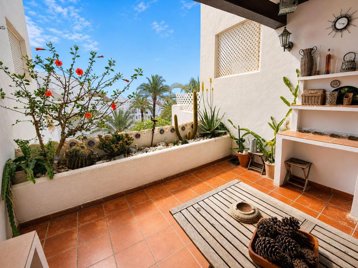 Apartment Penthouse Duplex in La Duquesa