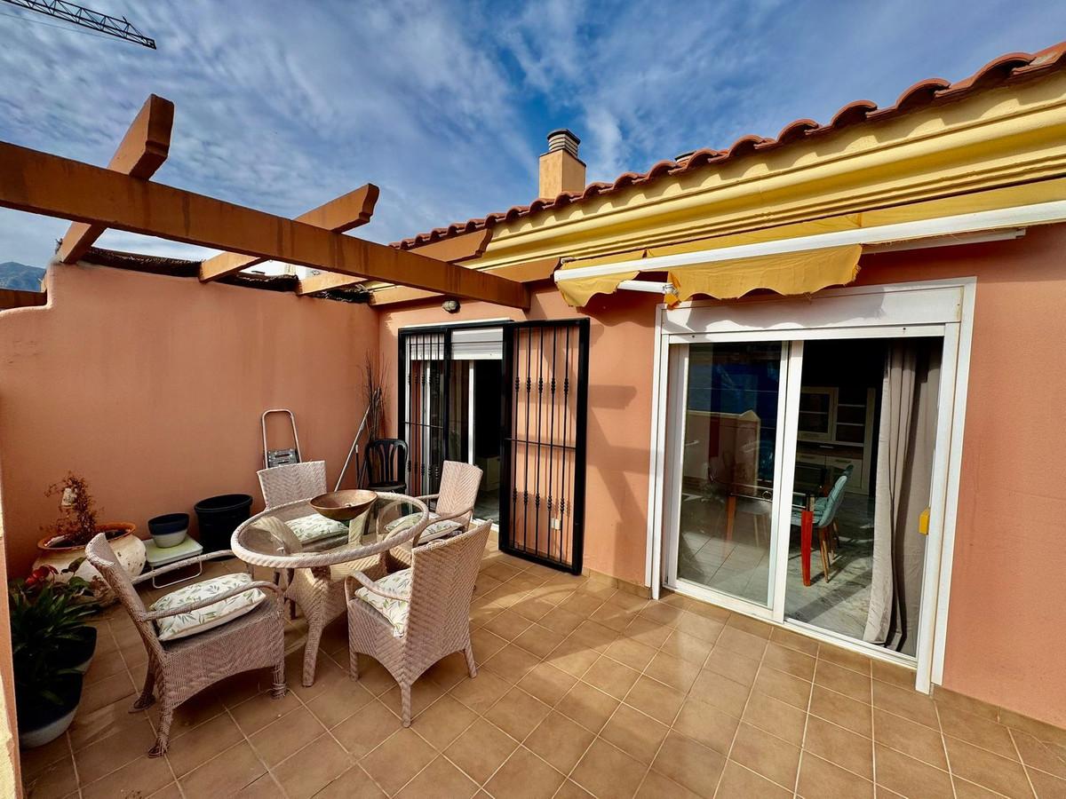 Apartment Penthouse in Las Lagunas