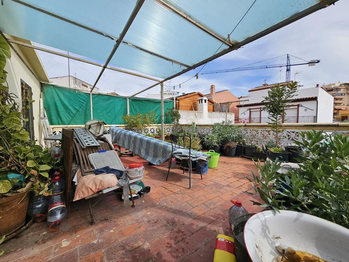 Villa Semi Detached in Estepona