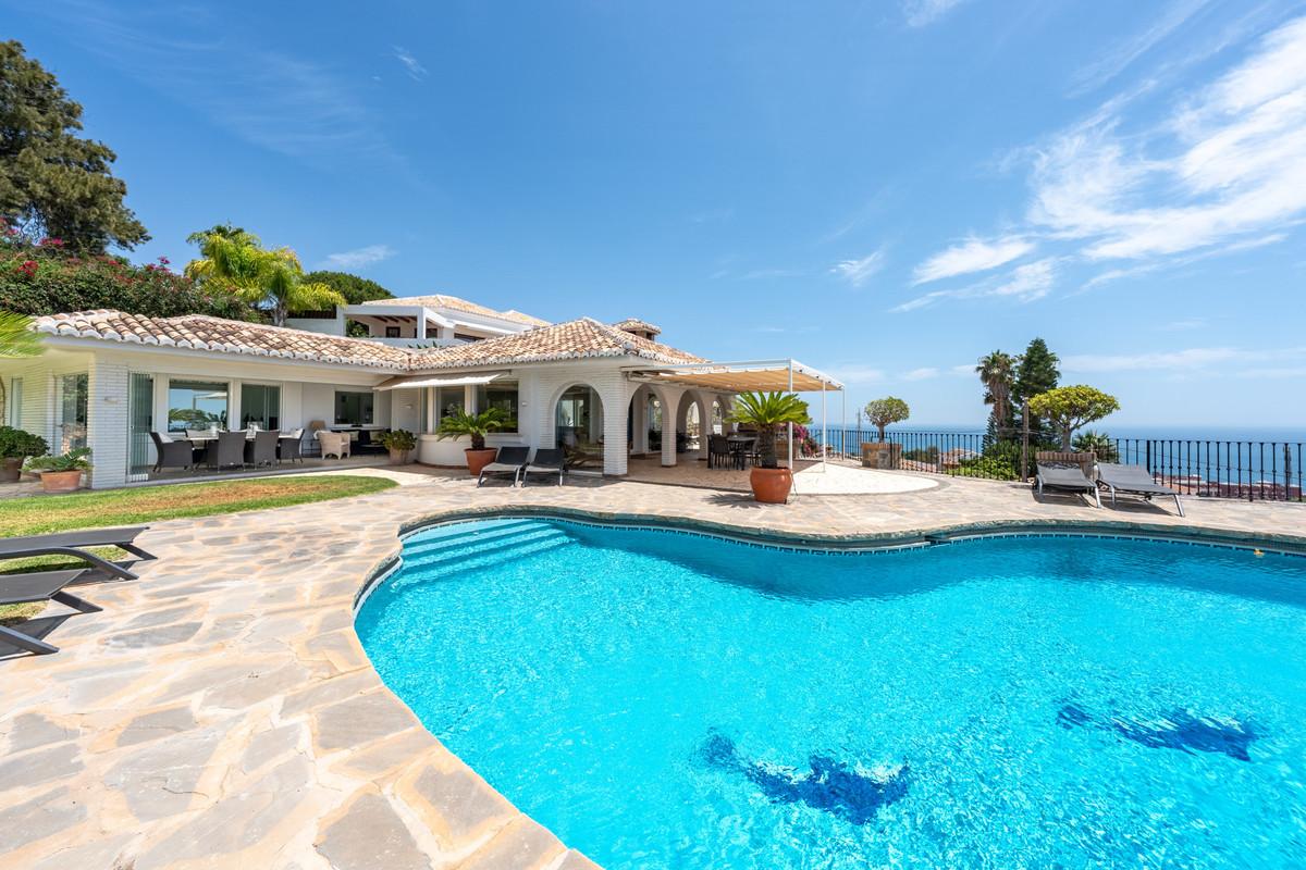 Villa Detached in Benalmadena