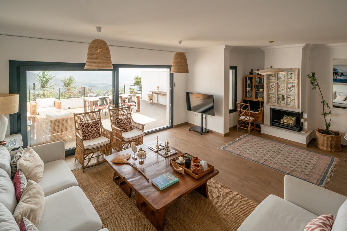 Villa Semi Detached in La Mairena