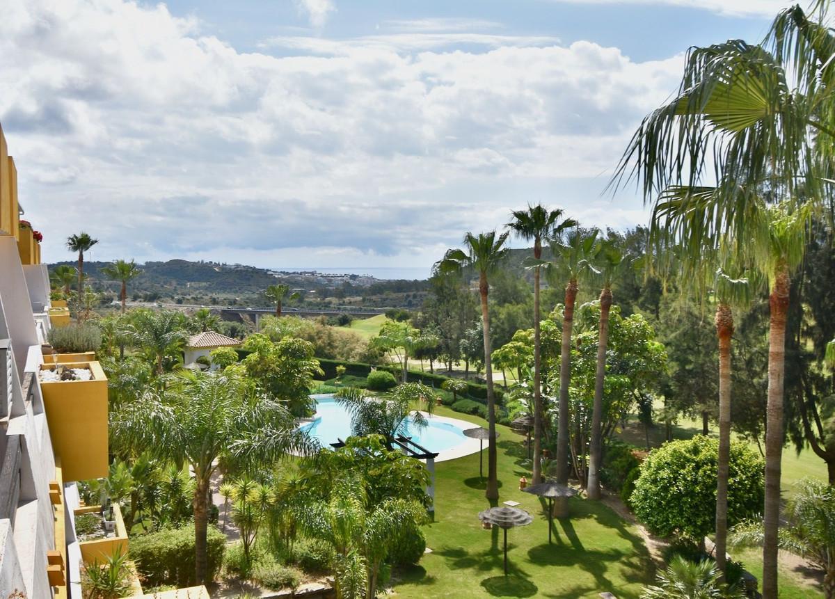 Apartment Middle Floor in Calanova Golf