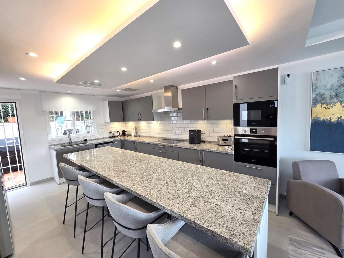Villa Semi Detached in Artola
