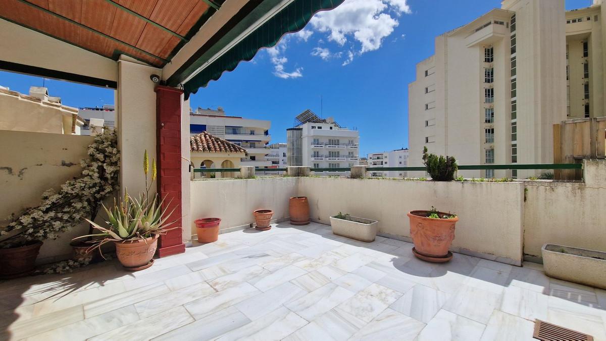 Apartment Penthouse in Marbella