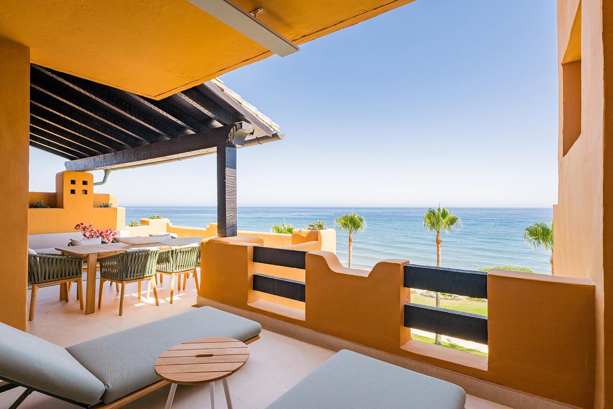 Apartment Middle Floor in Estepona