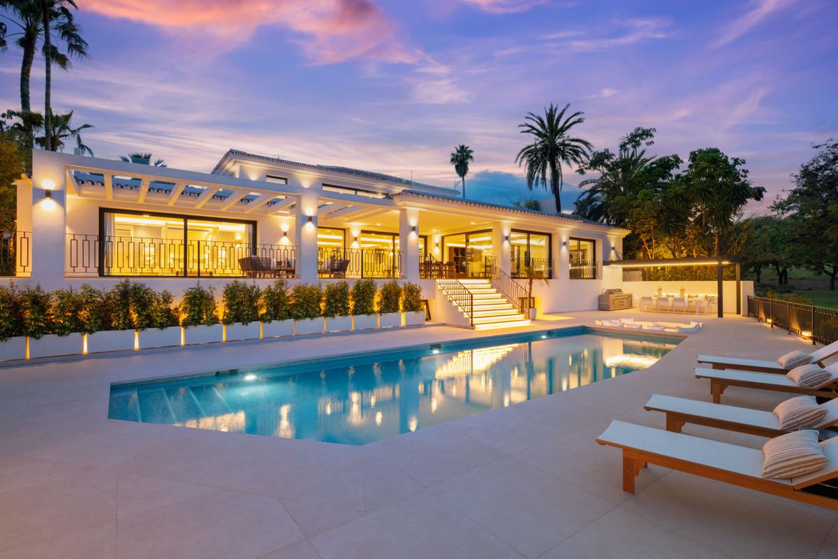 Villa Detached in Nueva Andaluc&iacute;a