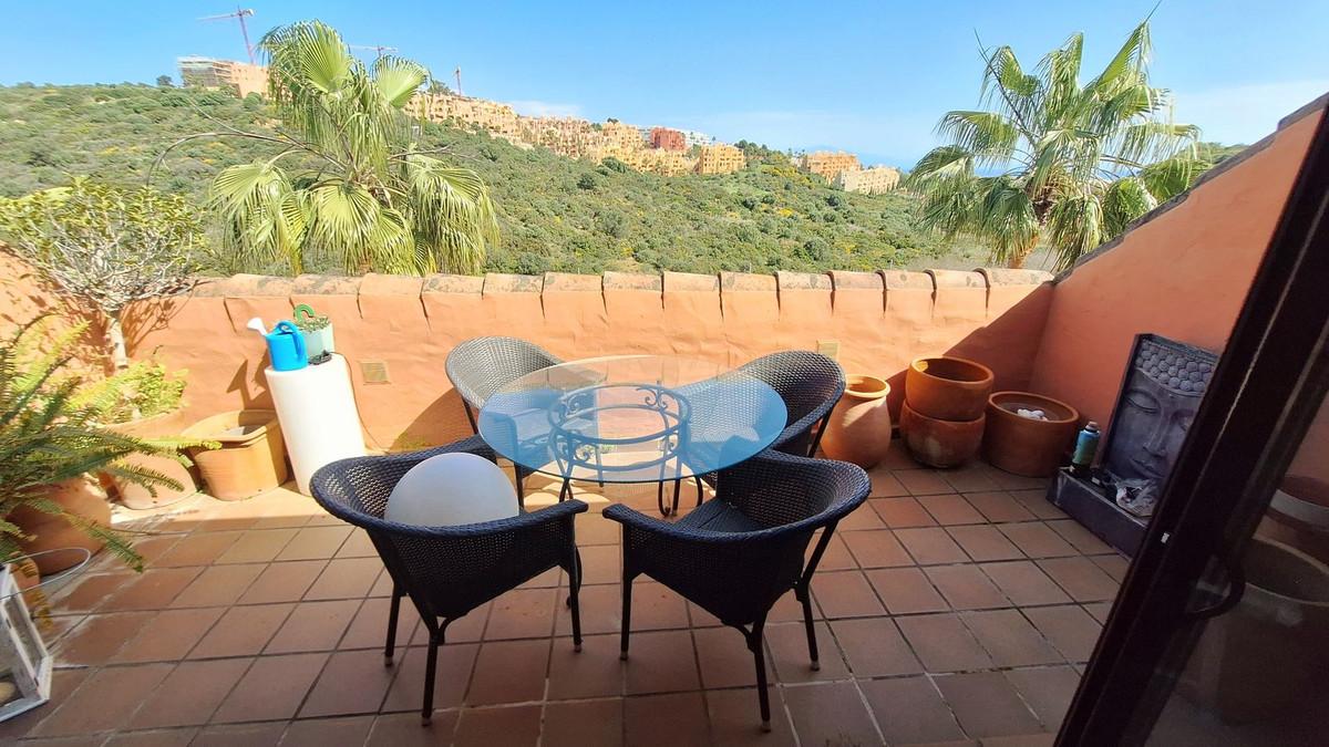 Apartment Penthouse in La Duquesa
