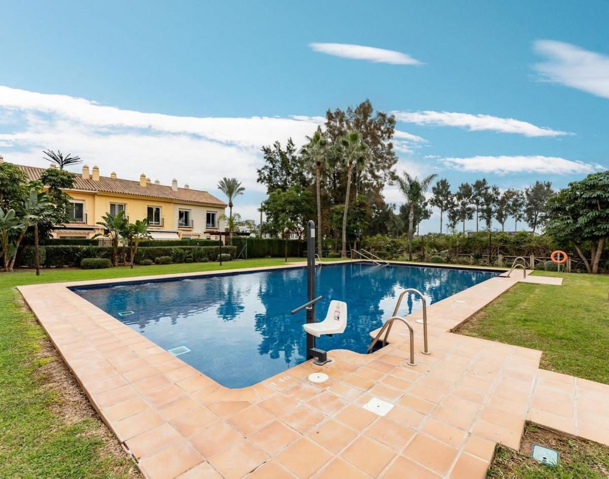 Apartment Middle Floor in La Cala de Mijas