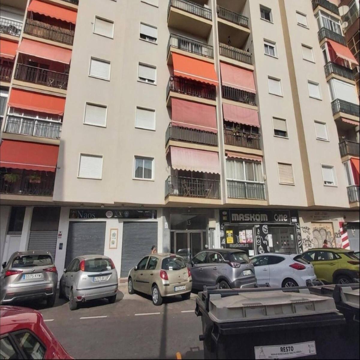 Apartment Ground Floor in M&aacute;laga Centro
