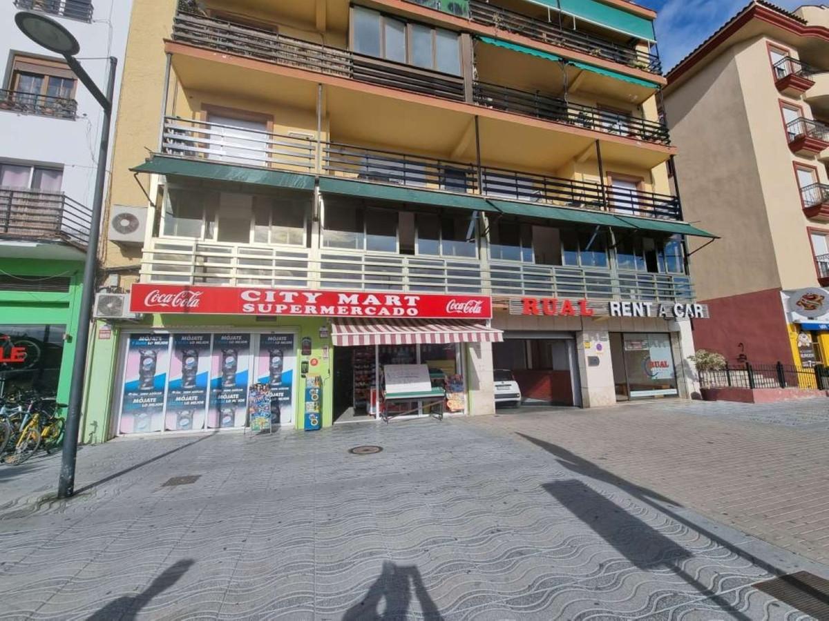 Commercial Business in San Pedro de Alc&aacute;ntara