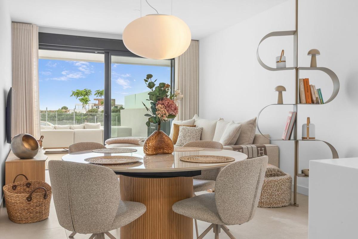 Apartment Ground Floor in Altos de los Monteros