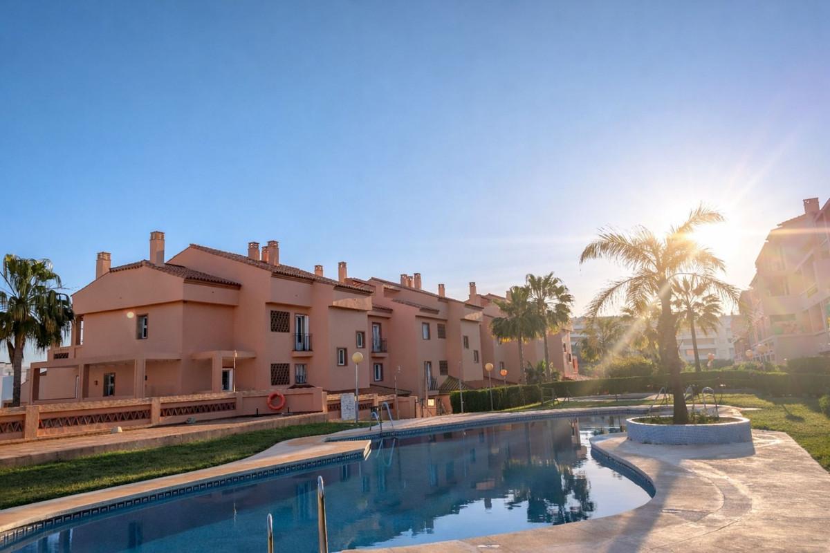 Apartment Ground Floor in El Chaparral