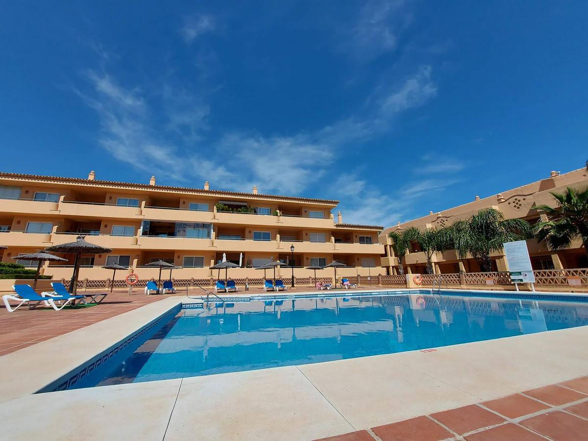 Apartment Ground Floor in Elviria