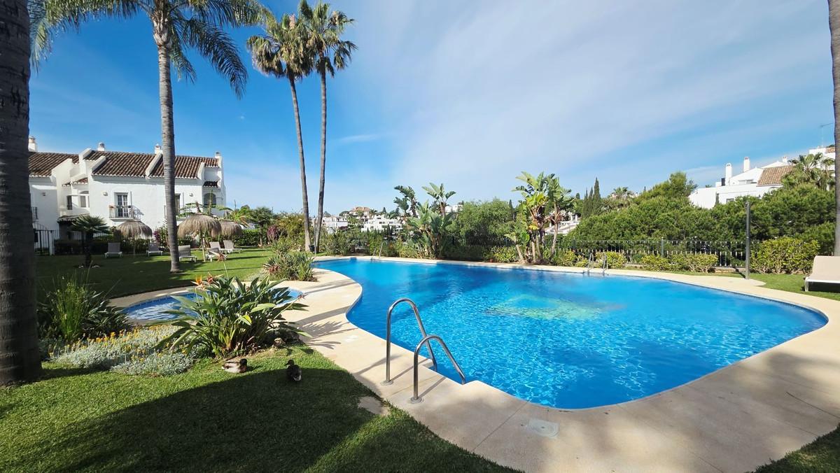 Villa Semi Detached in The Golden Mile