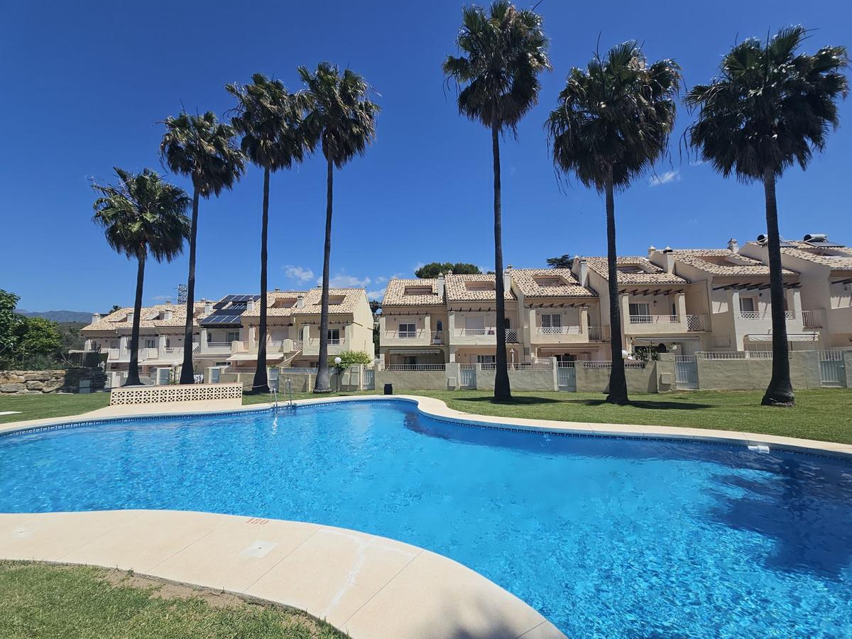 Townhouse Terraced in El Rosario