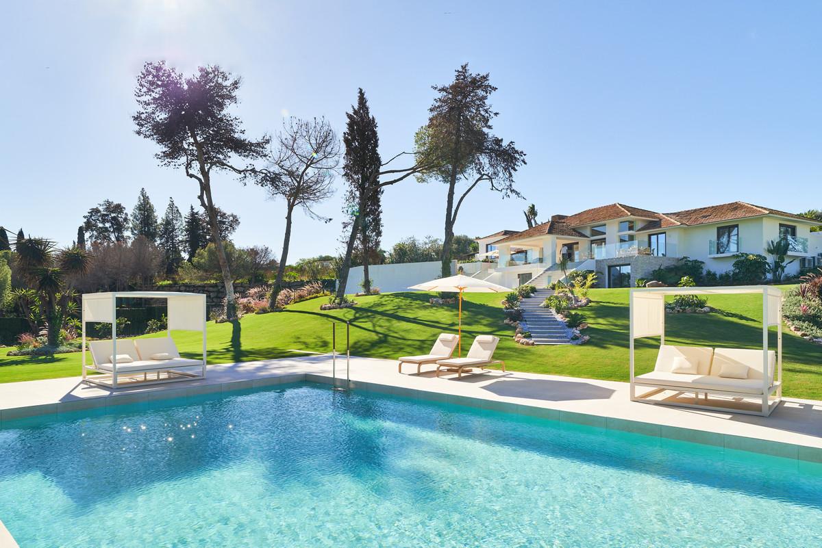 Villa Detached in San Pedro de Alc&aacute;ntara