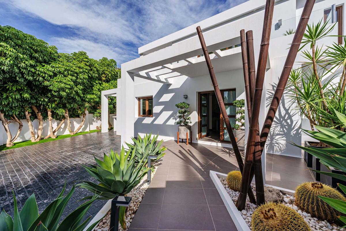 Villa Detached in El Rosario