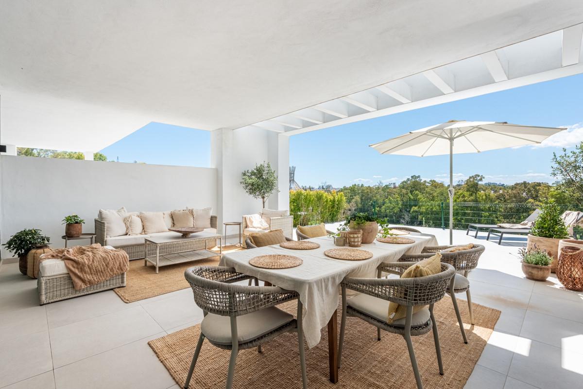 Villa Semi Detached in San Pedro de Alc&aacute;ntara
