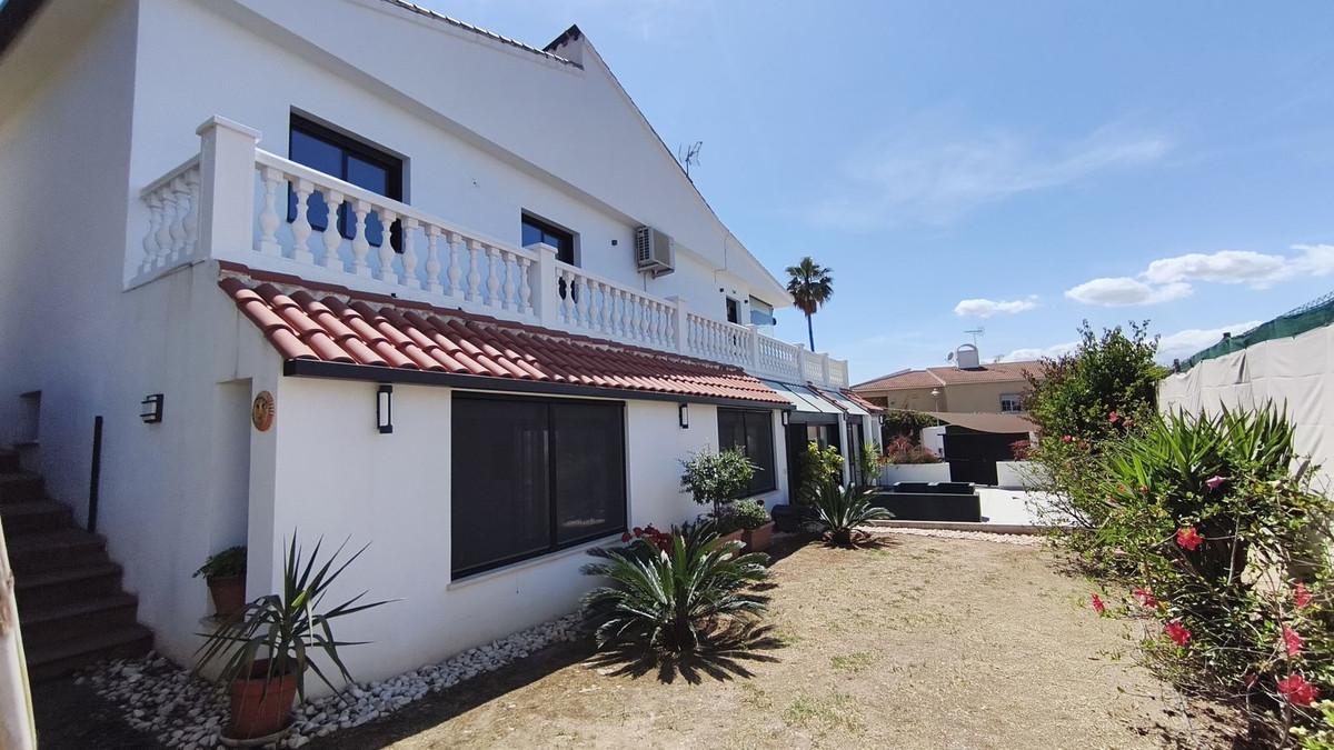 Villa Detached in Alhaur&iacute;n de la Torre