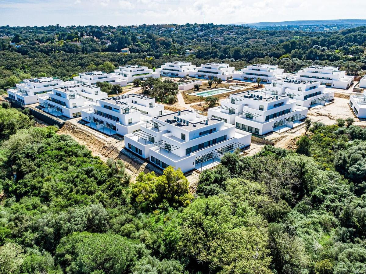 Apartment Middle Floor in Sotogrande
