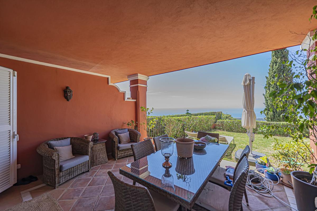 Apartment Middle Floor in La Mairena