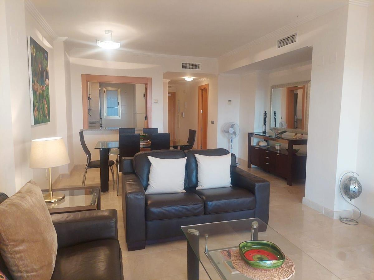 Apartment Ground Floor in Benahav&iacute;s