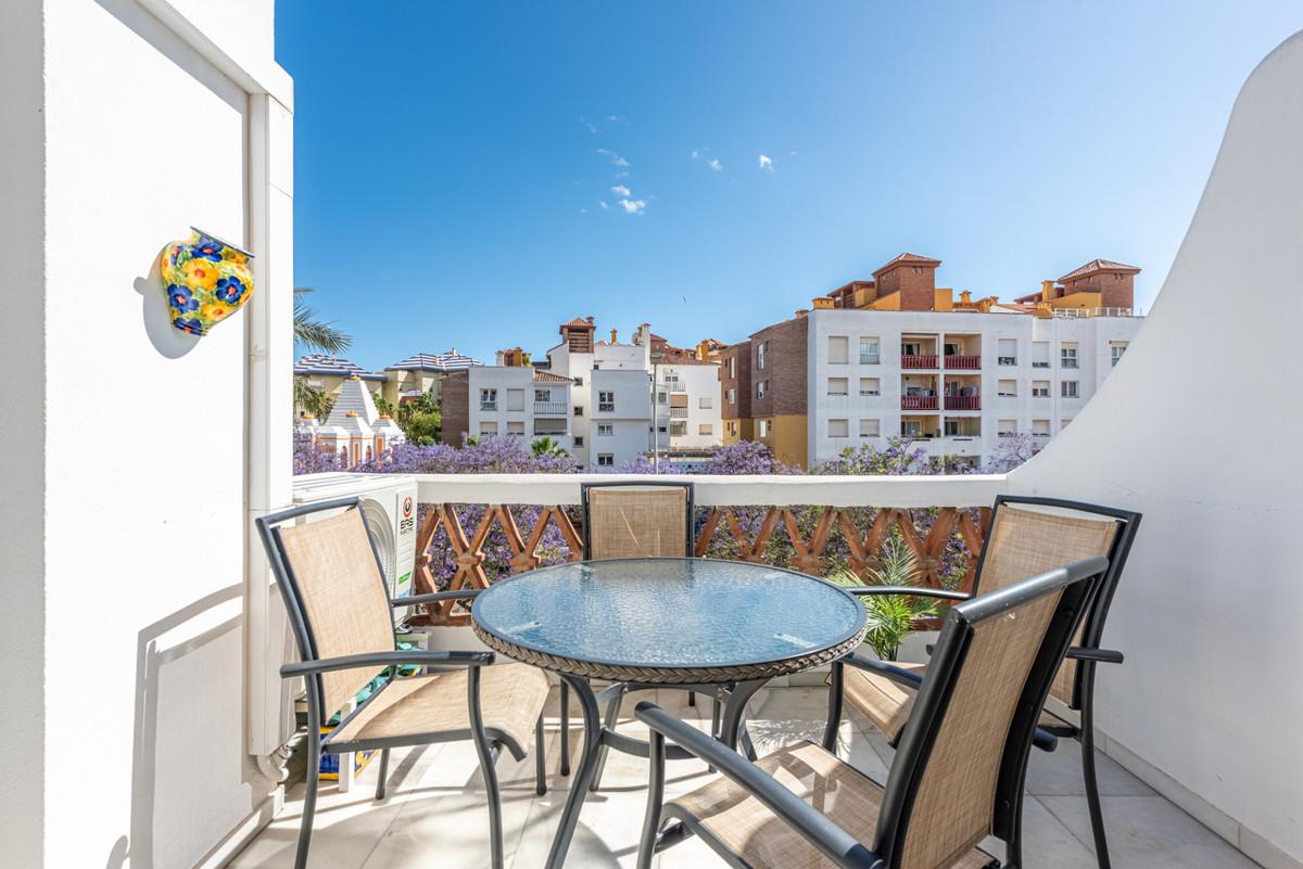 Apartment Middle Floor in Benalmadena Costa