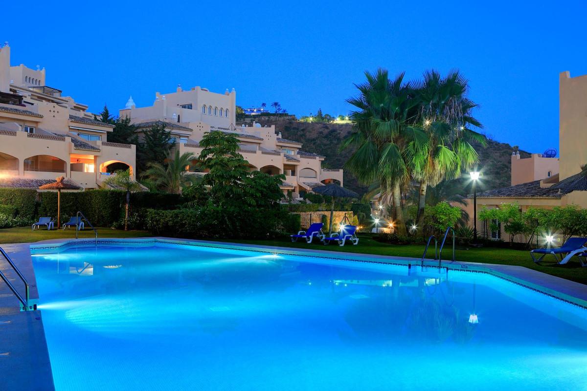 Apartment Middle Floor in Elviria