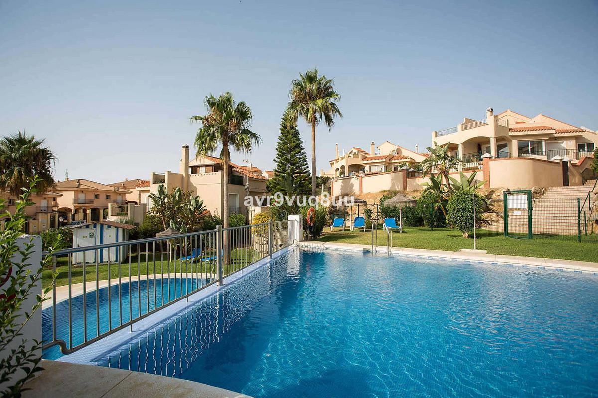 Villa Semi Detached in Riviera del Sol