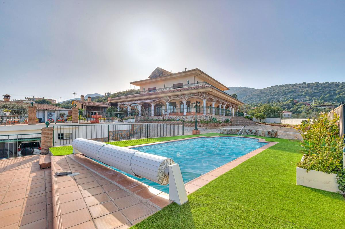 Villa Detached in Churriana