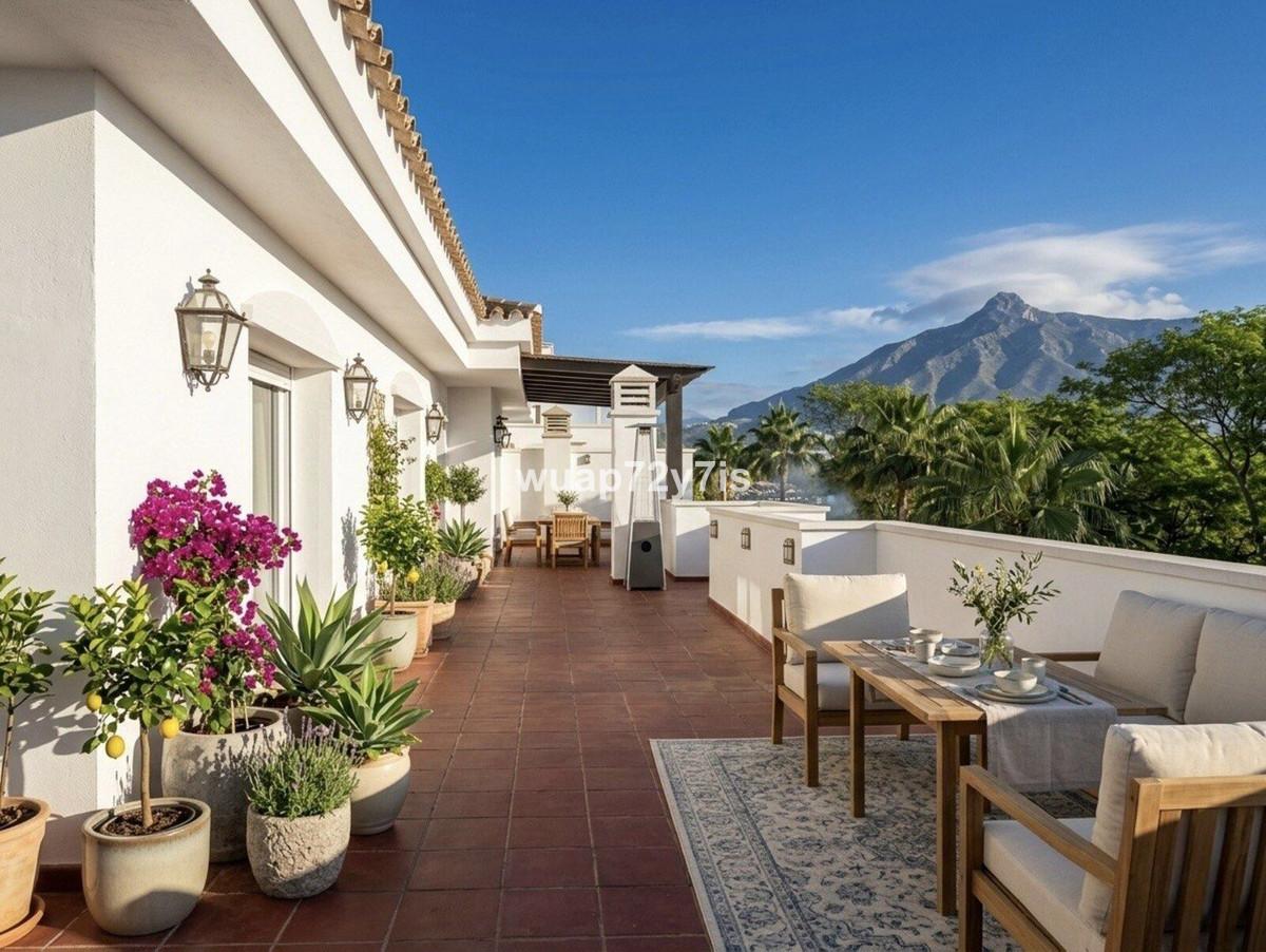 Apartment Penthouse in Marbella