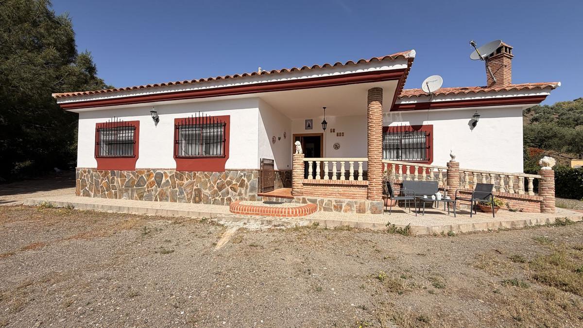 Villa Finca in Almog&iacute;a