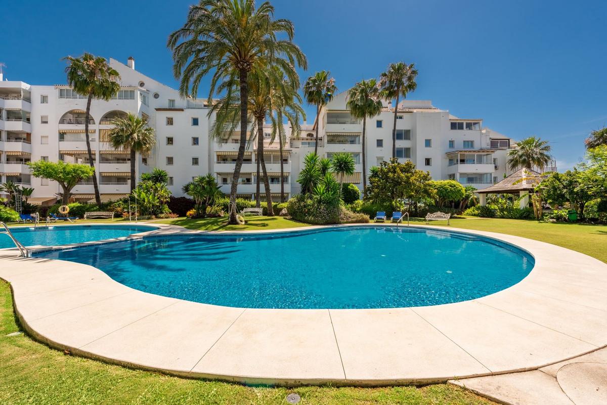 Apartment Middle Floor in Atalaya