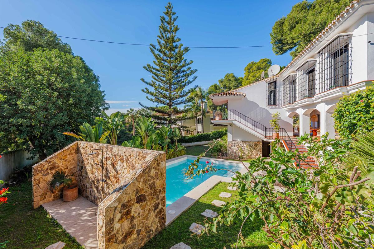 Villa Detached in Pinares de San Ant&oacute;n