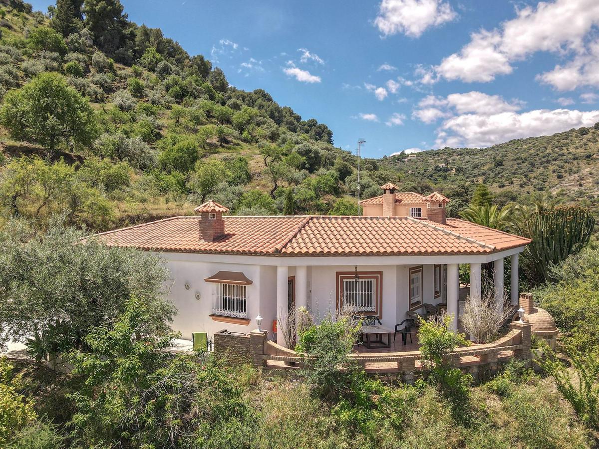 Villa Detached in Monda