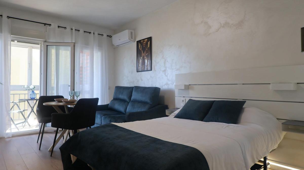 Studio Middle Floor in Torremolinos