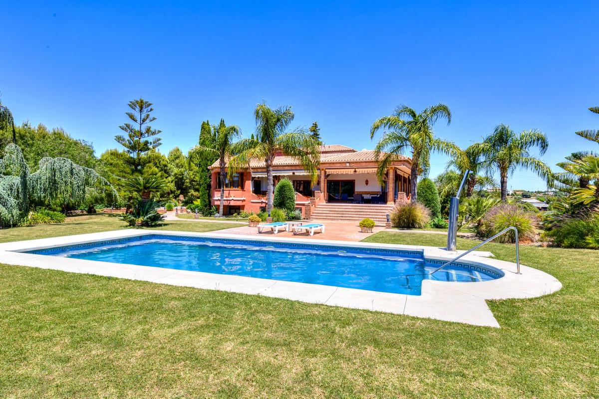 Villa Finca in Co&iacute;n