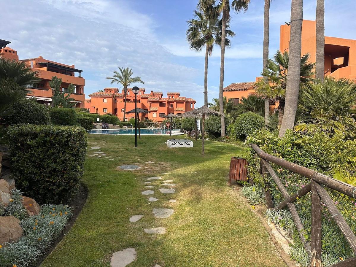 Apartment Ground Floor in Estepona