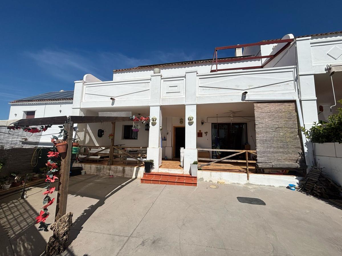 Villa Semi Detached in Casares Playa