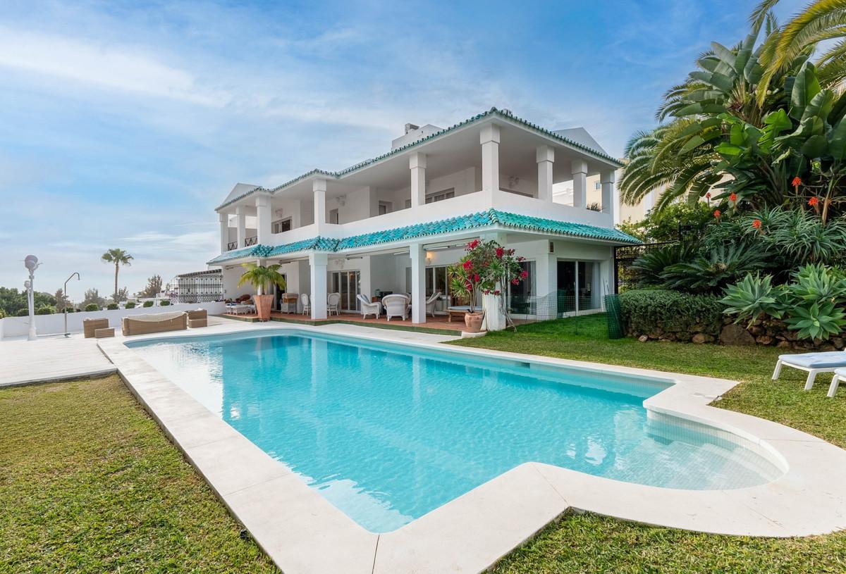 Villa Semi Detached in La Quinta