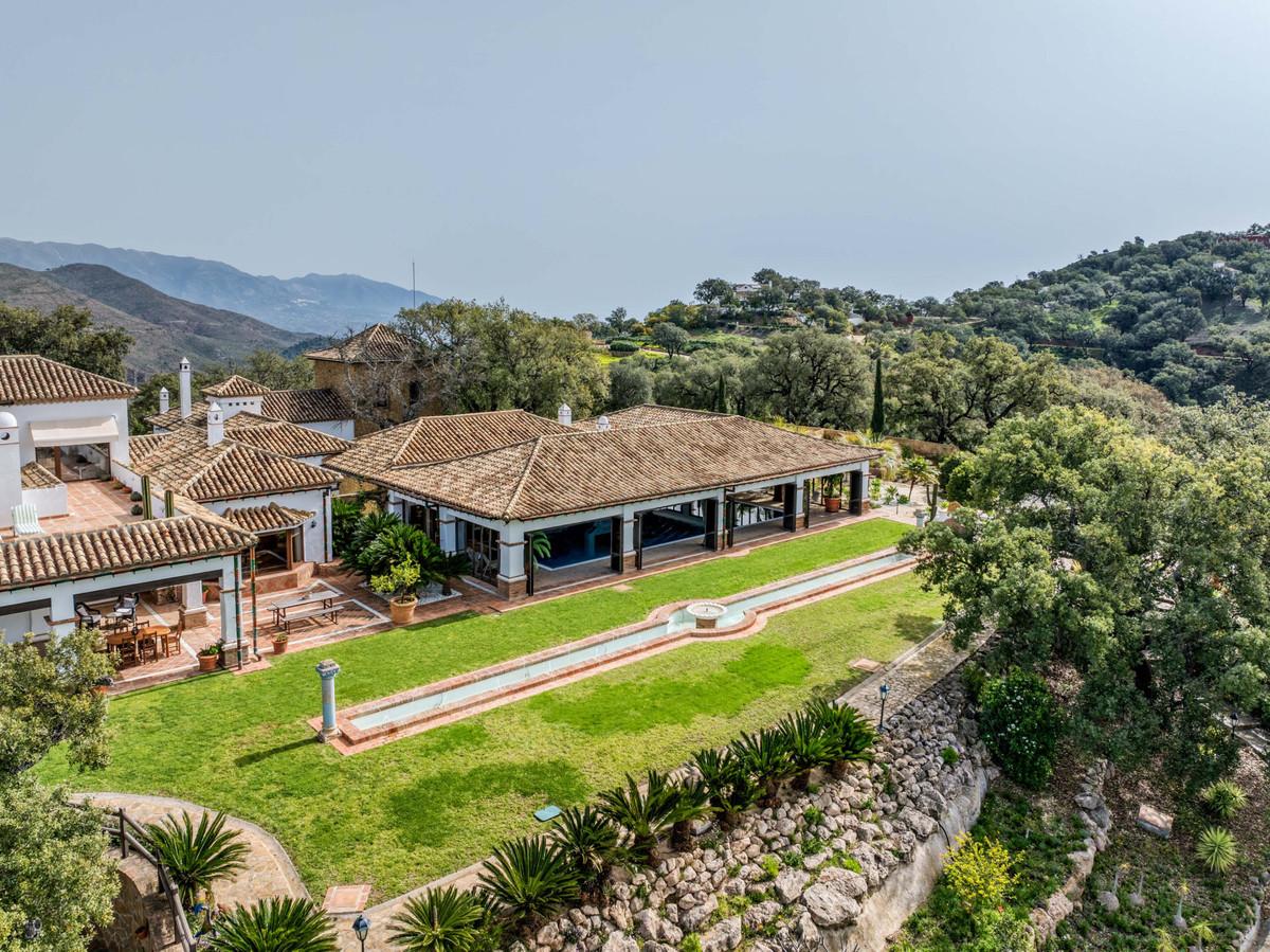 Villa Detached in La Mairena