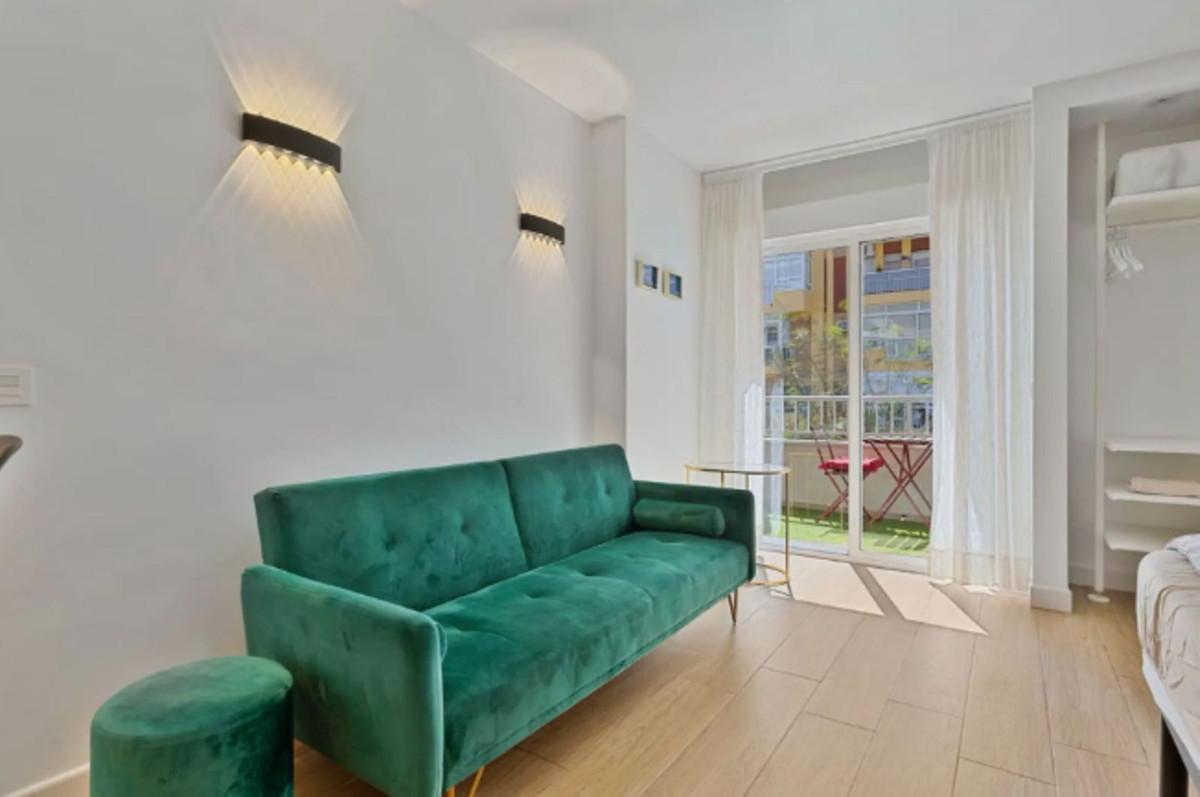 Studio Middle Floor in Benalmadena Costa